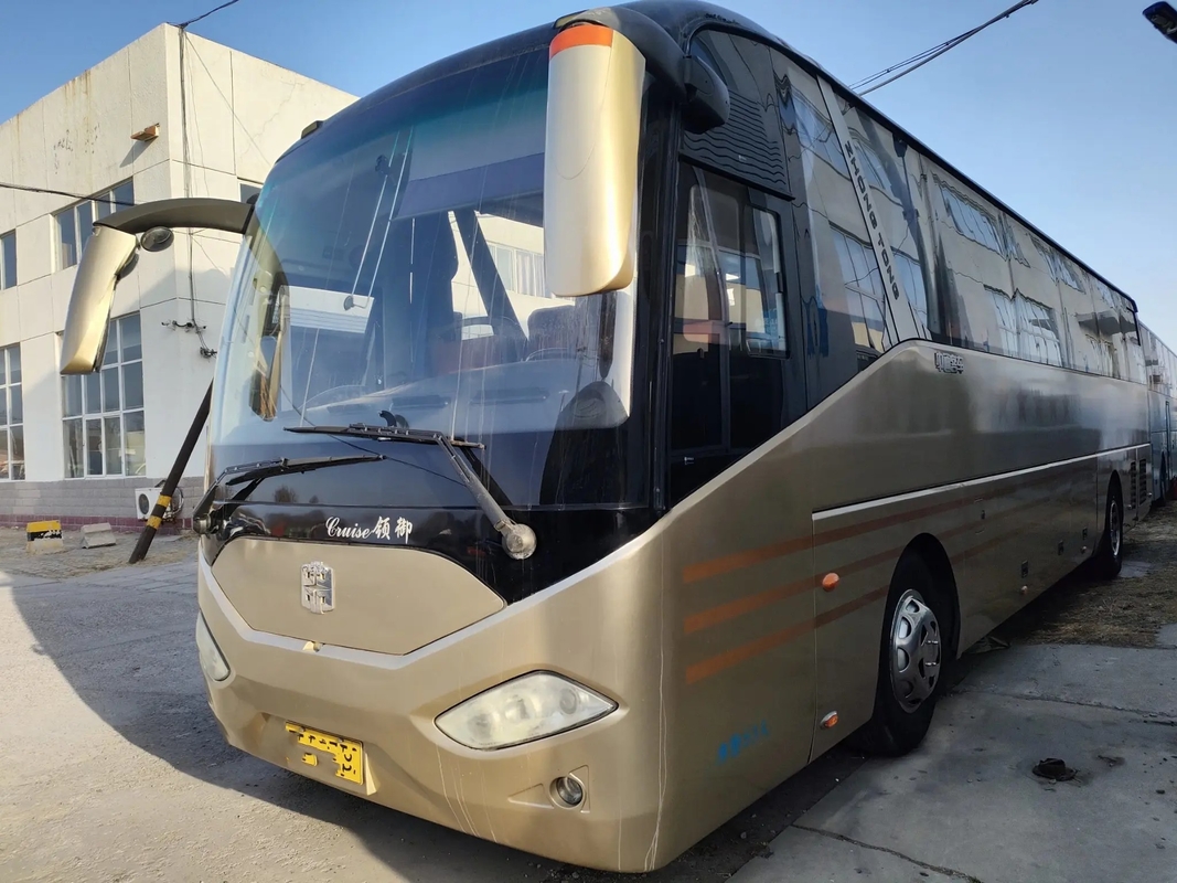 使用された旅行バスYuchaiエンジンの両開きドア53の座席バス12メートルの秒針のZhongtong LCK6125