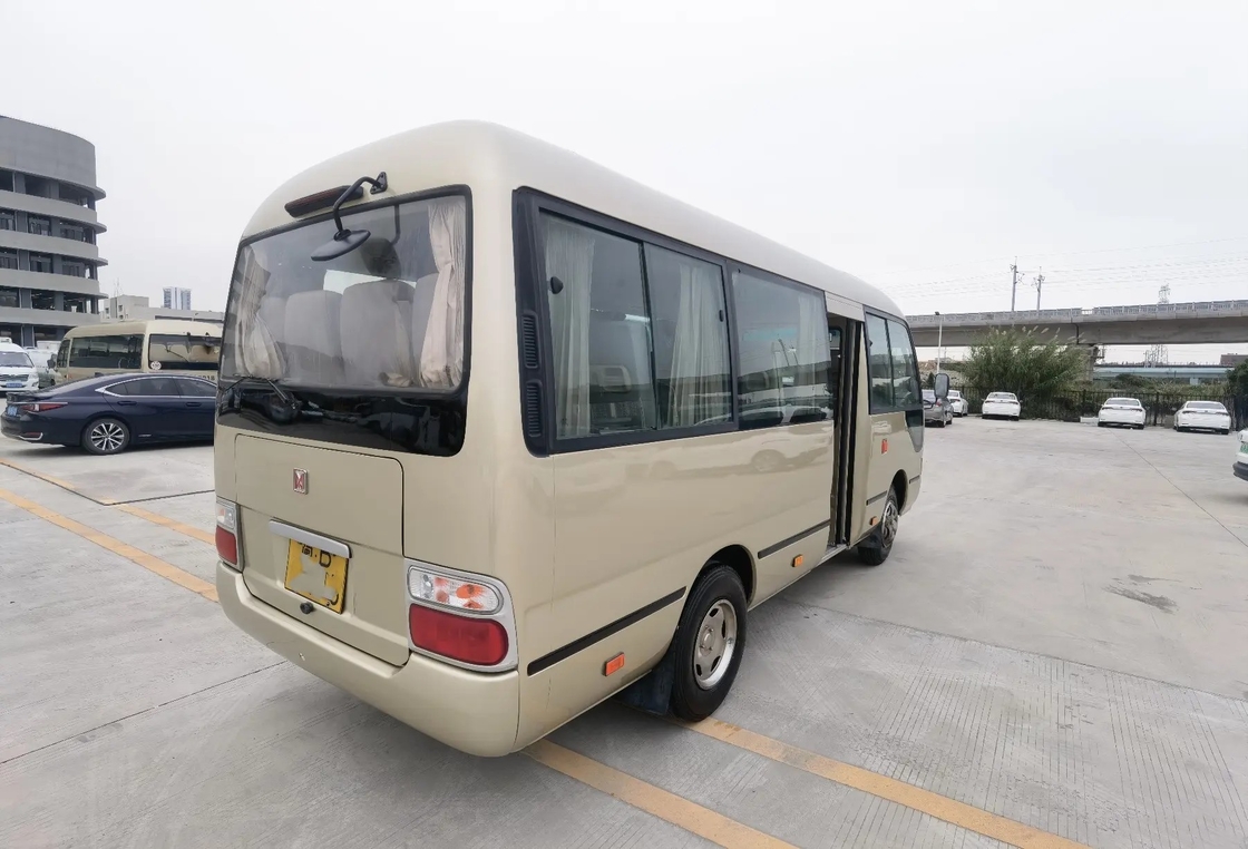 第2手小型バス シャンペン色19の座席前部エンジンのFlodingのドア使用されたJMCのコースター6メートルのJX6602