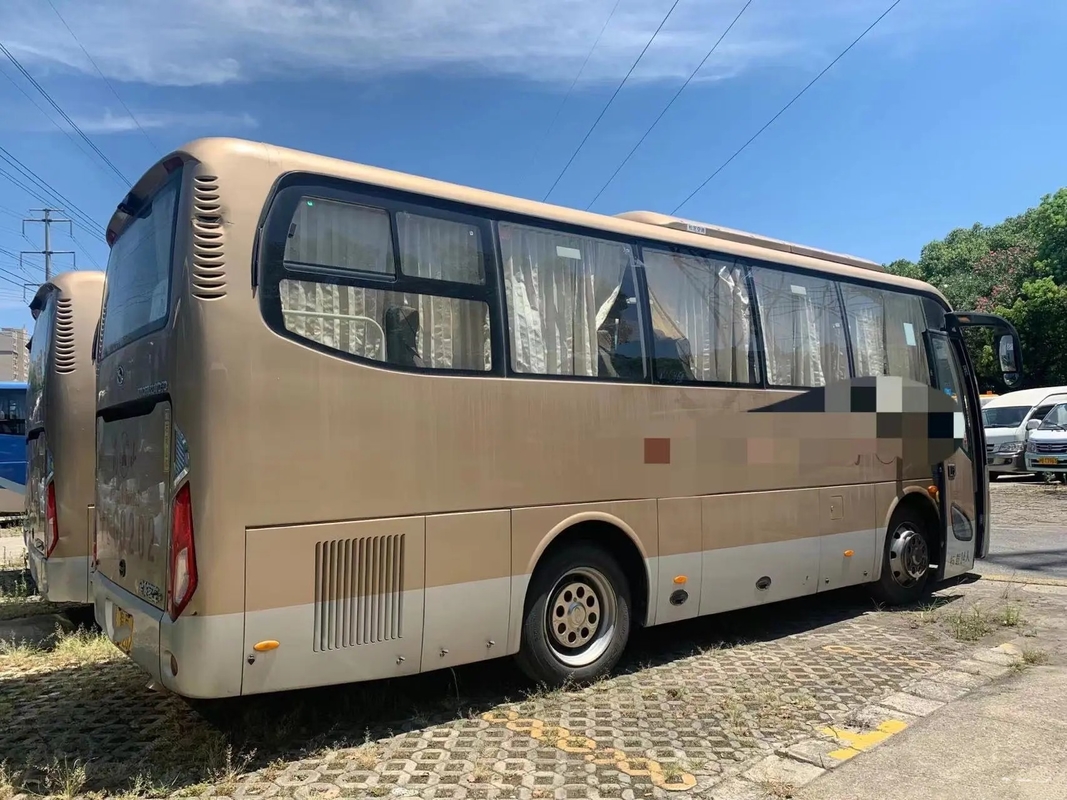 使用されたコーチ バスWeichaiエンジン34の座席2018年の金色第2手8メートルのKinglong XMQ6802