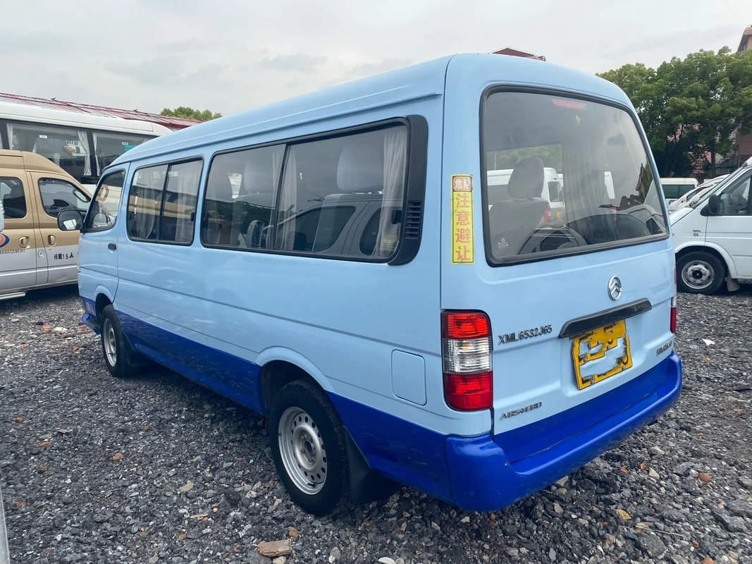 使用された12 Seaterのミニバスの白くおよび青色11の座席金ドラゴンのHiace XML6532のガソリン機関LHD