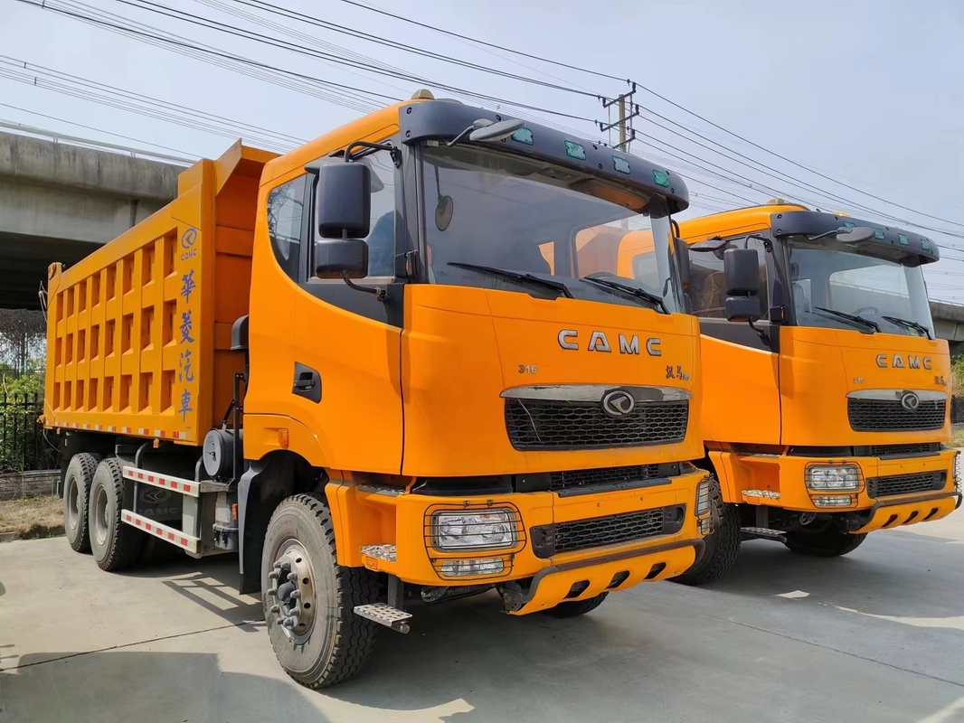 使用された商業ダンプ トラック316hp 6×4ドライブ モデル10タイヤCAMCの頑丈なダンプ トラックの平らな頭部