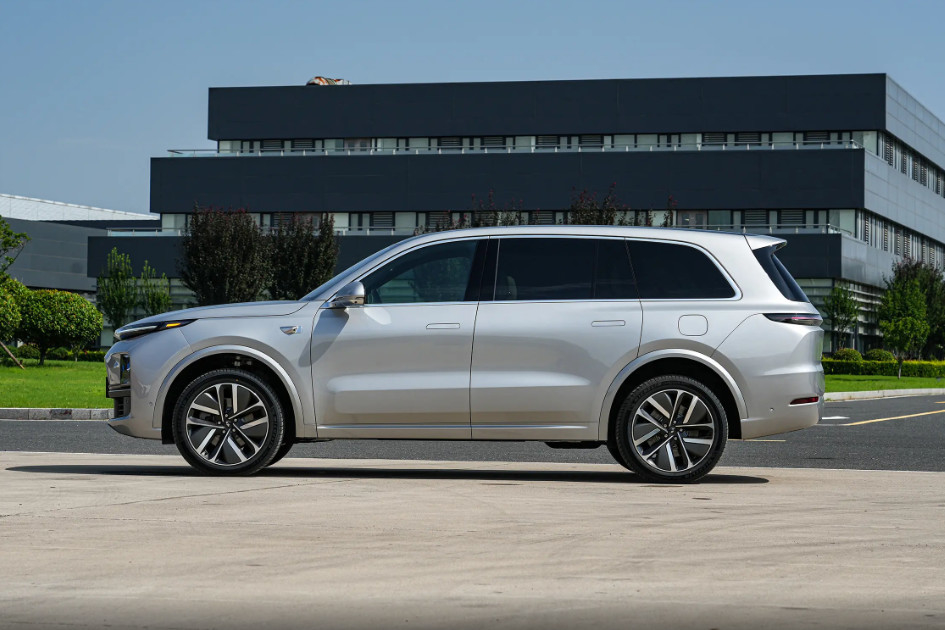 ブランドの電気自動車6の座席李中国のL9モデル大きいSUVターボチャージ エンジン