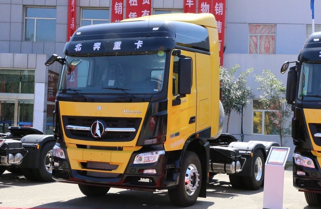 LNG ウェイチャイ エンジン 460hp 中古 トラック ベイベン トラクター 馬 6x4 EURO 6