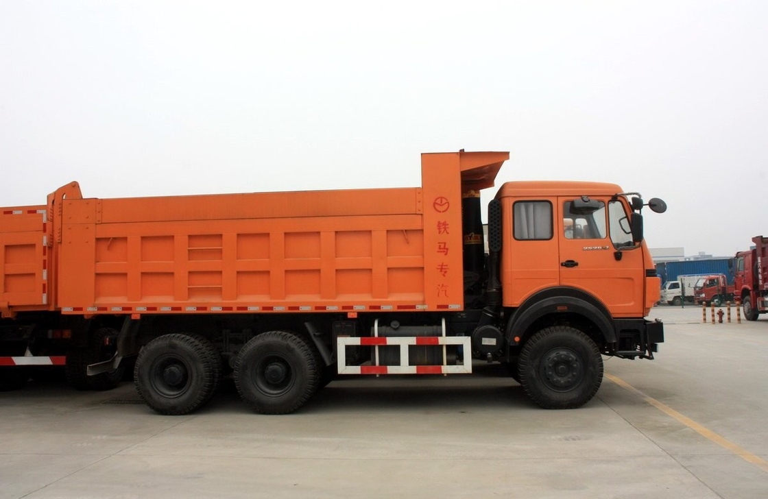 ベイベン 6x4 ターパー 使用されたダンプトラック ユーロ 3 ウェイチャイ エンジン 290 hp 鉱山使用