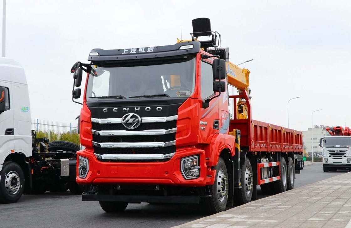 8*4 ドライブ モデル プリオーナーのトラック クレーン ホンヤン 搭載 350hp 重荷 ユーロ 6