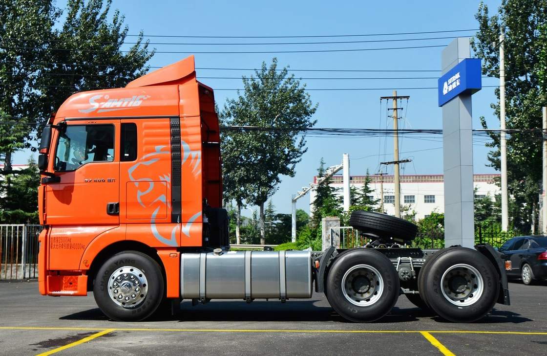 トラクタートラック 6*4 重荷 シノトラック シトラク G7 高屋根 480hp AMT 葉の春