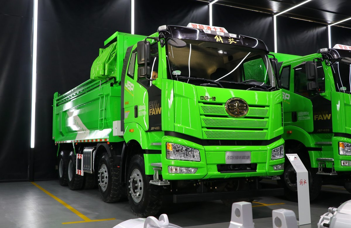 中古 トラック ティッパー 販売 12 タイヤ FAW J6P ダンプ トラック CNG 460hp フラット 屋根 キャビン
