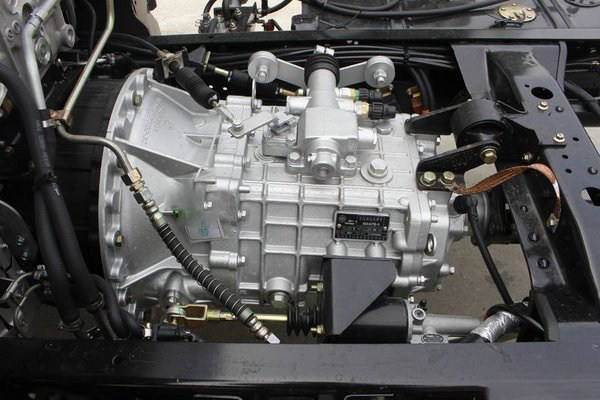信頼性のあるバス パーツ Yutong バス ZK6120H ギアボックス FAST トランスミッション 6DS-148 高精度