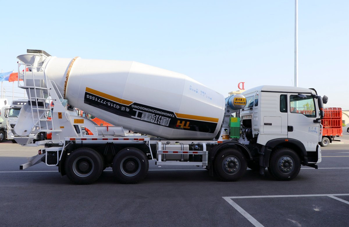 コンクリートミキサー トラック10速トランスミッション ホーオ 8×4 セメントミキサー 8立方 耐久性使用