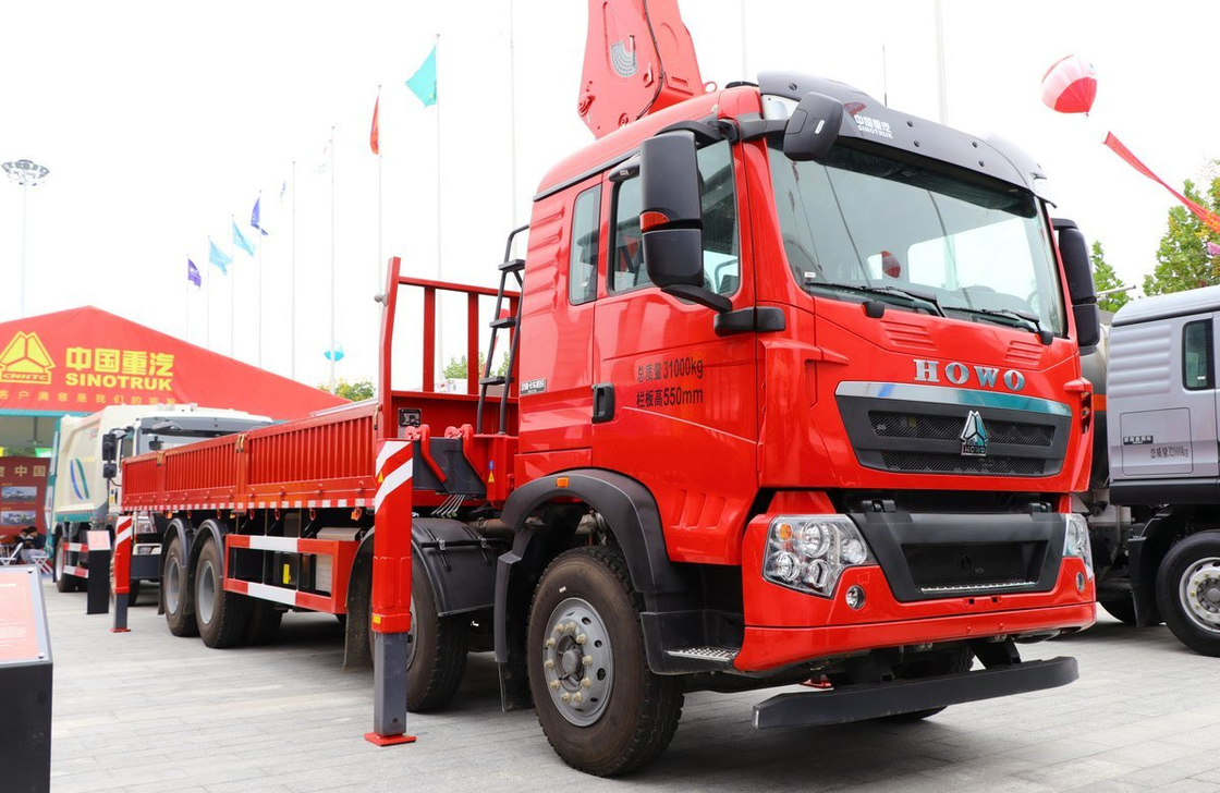 8x4 トラッククレーン 搭載 中国ブランド ホウ 350hp ウェイチャイ エンジン XCMG 腕 強いパワー