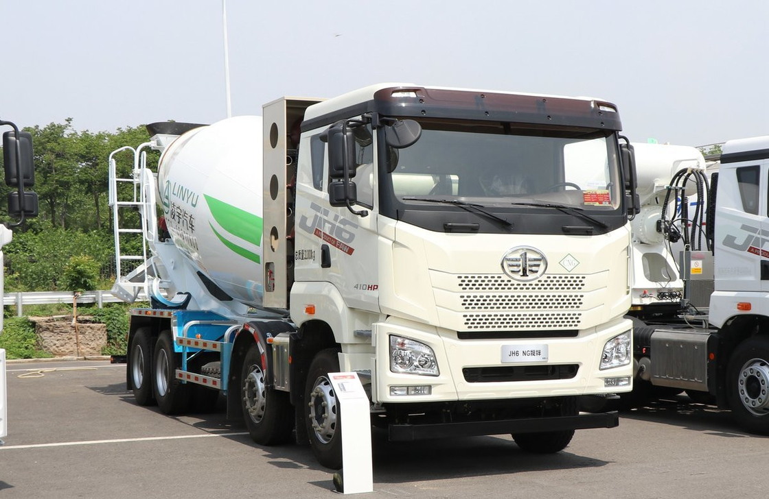 10m3 コンクリートミキサー トラック ジーファング 8×4 ミキサー CNG エンジン 410hp 6シリンダー フラットキャビン