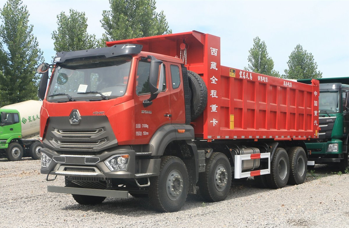 シノトラック 60t ダンパー パワー ディーゼル エンジン 440hp ホハン ティッパー 8×4 鉱山輸送