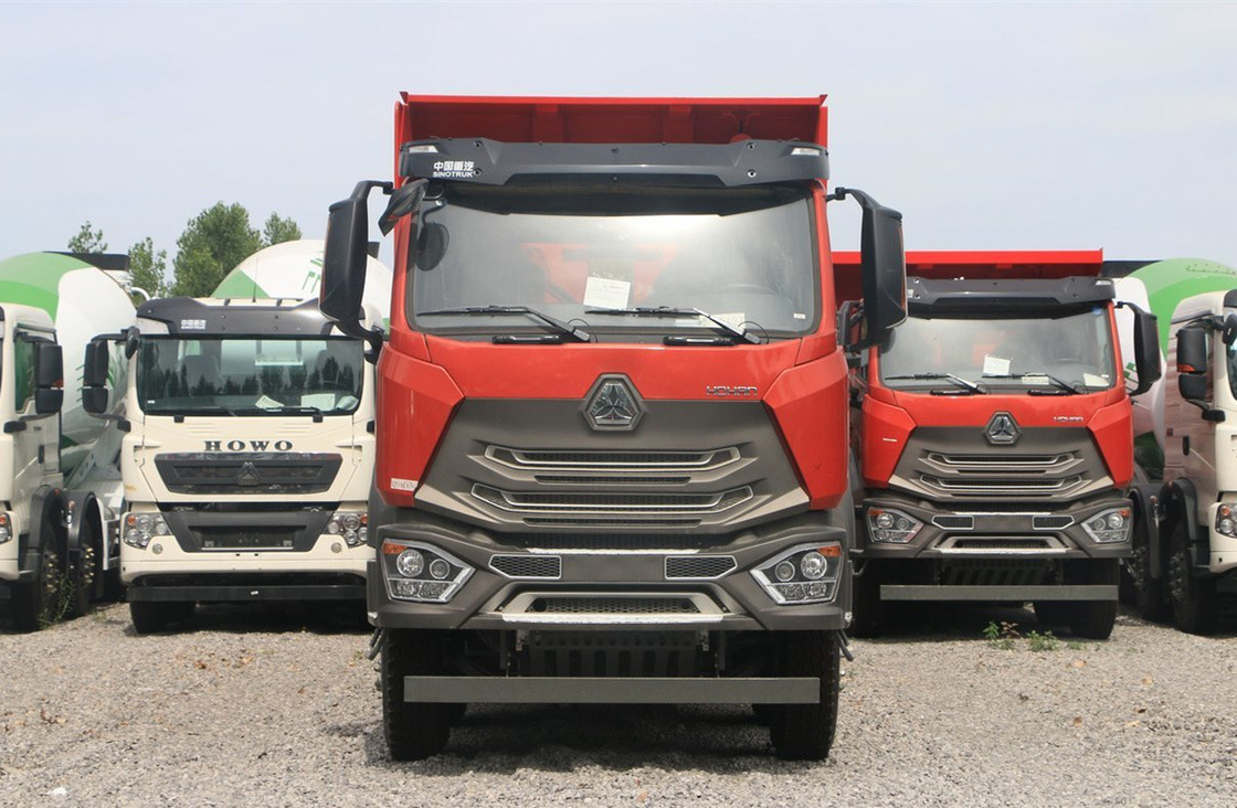 シノトラック 60t ダンパー パワー ディーゼル エンジン 440hp ホハン ティッパー 8×4 鉱山輸送