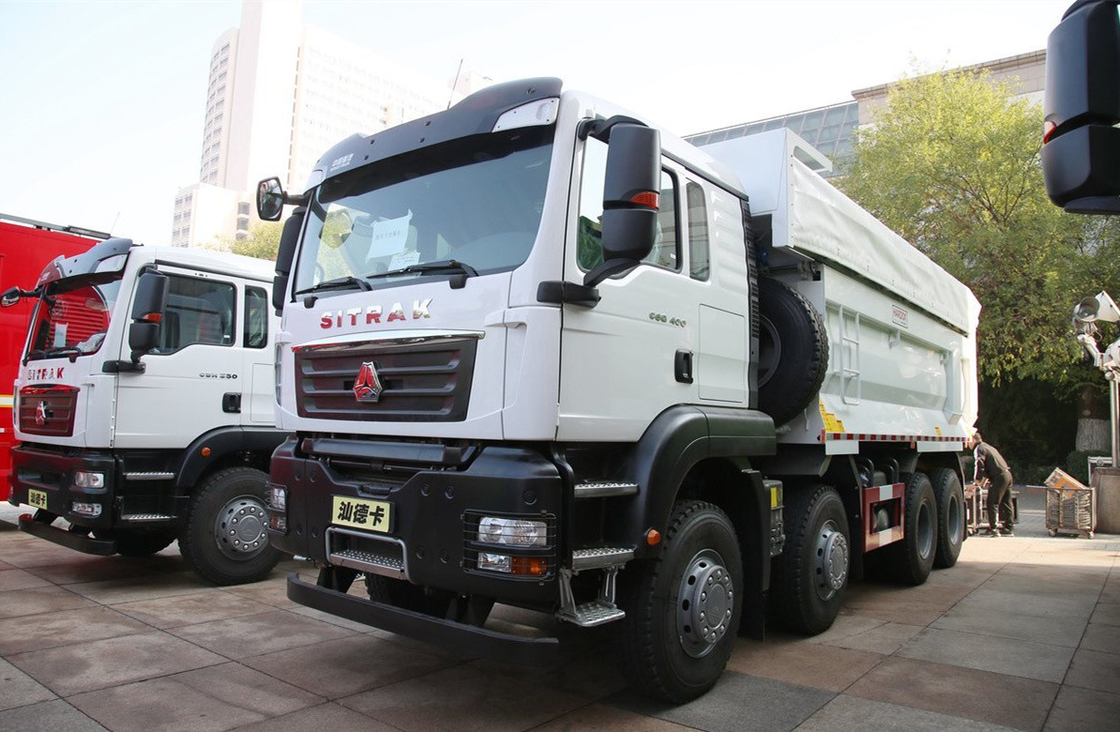 シノトラック用ダンプトラック シトラック 荷重40トン 8*4 白色 U型箱 重荷