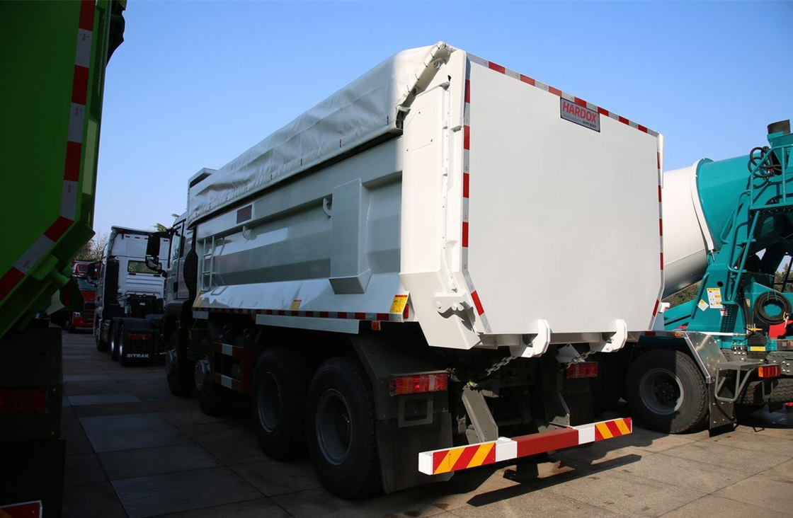 シノトラック用ダンプトラック シトラック 荷重40トン 8*4 白色 U型箱 重荷
