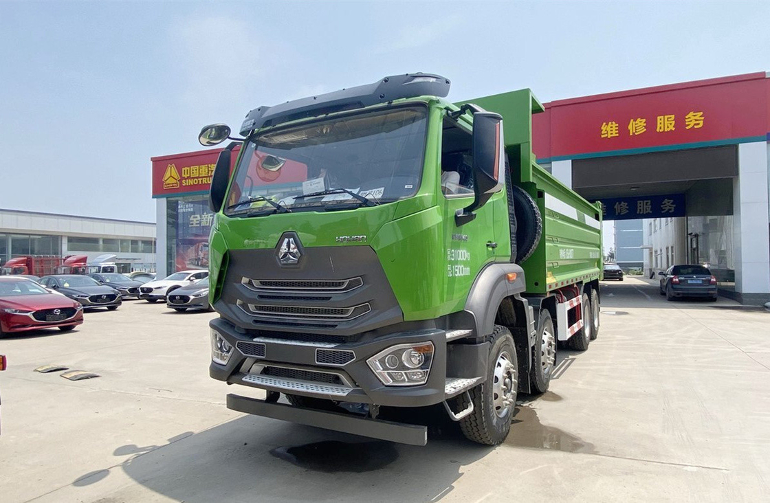 ホウ 8x4 ダンプトラック 340hp 都市建設 廃棄物輸送 12輪 葉の春
