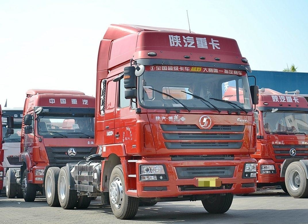 シャックマン トラックヘッド 6*4 駆動モード 馬 トラクター LNG 大型ガスタンカー 380hp 石炭輸送