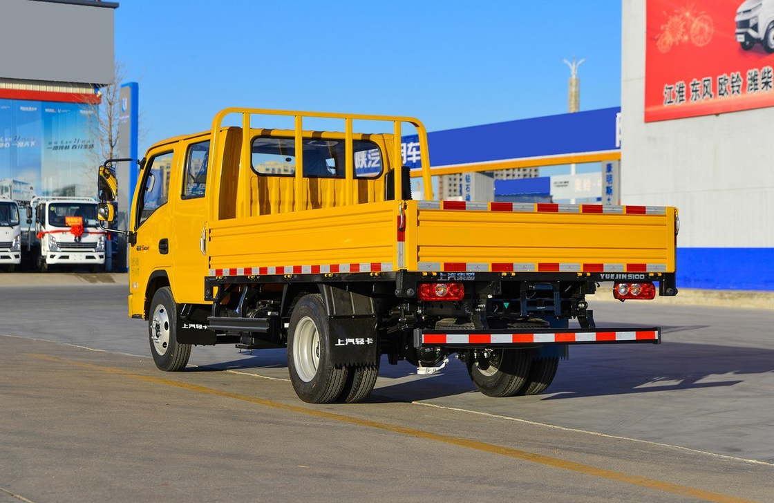 5トンの箱 トラック 2列 キャビン 2+3席 平床ベッドボックス 3.2 メートルのユナイエンジン 116hp