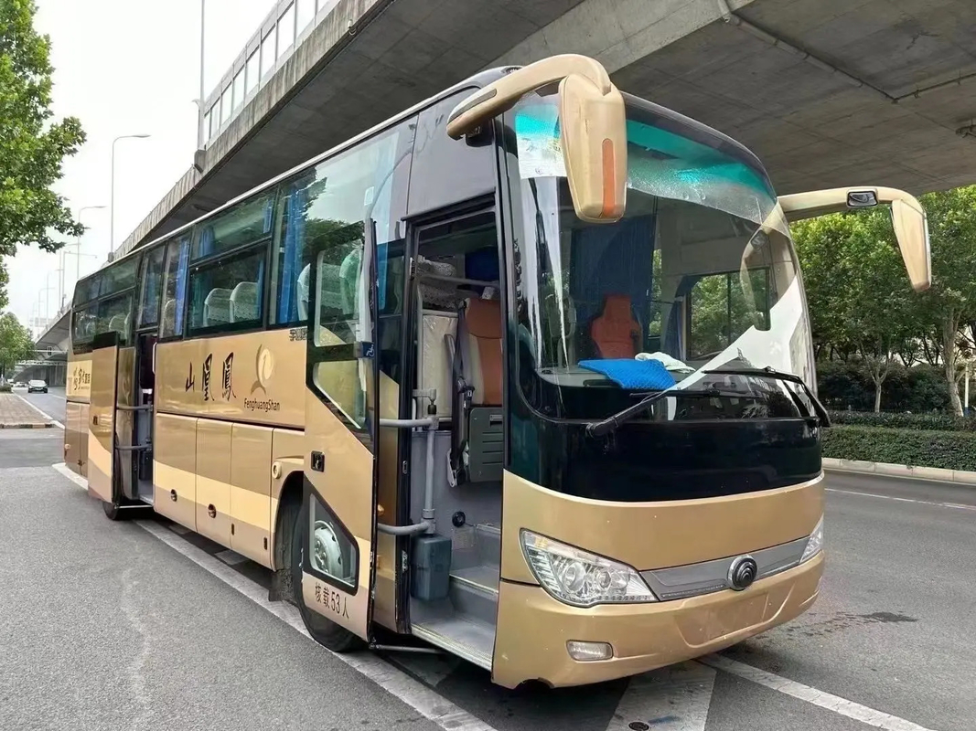 ZK6119 ユートン 中古客車 / 53人乗りの両ドア左走豪華バス