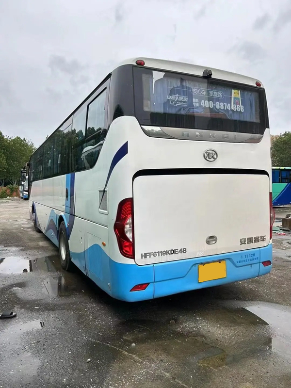 HFF6119 51席のラグジュアリーバス 荷物用スペースが広い 後ろのディーゼルエンジン 左手運転