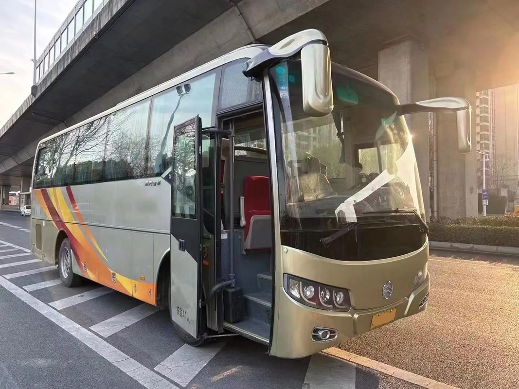 41 席 良いエアコン ディーゼルエンジン 豪華で快適 乗用バス