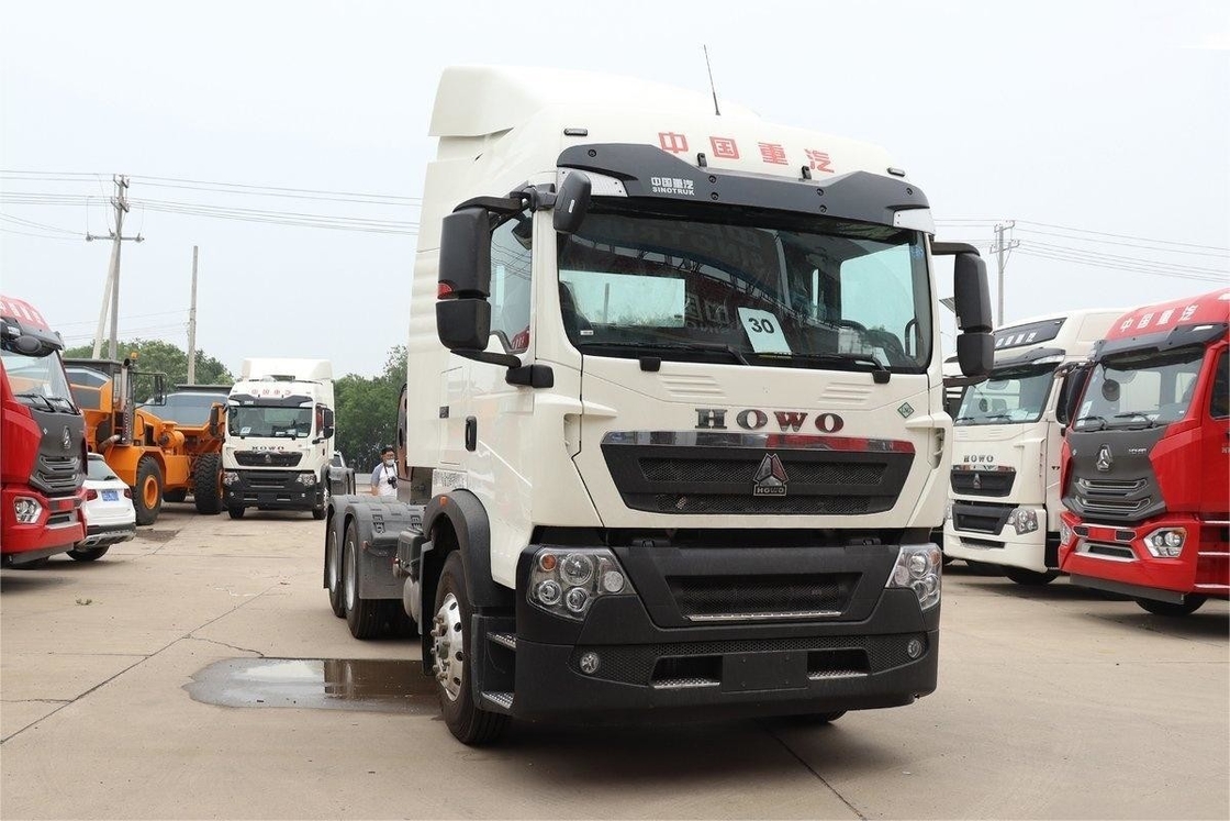 HOWO シングルライン Semi TX 重荷トラック 440HP 6X4 12ギア 双駆動 LNG トラクター 国産VI