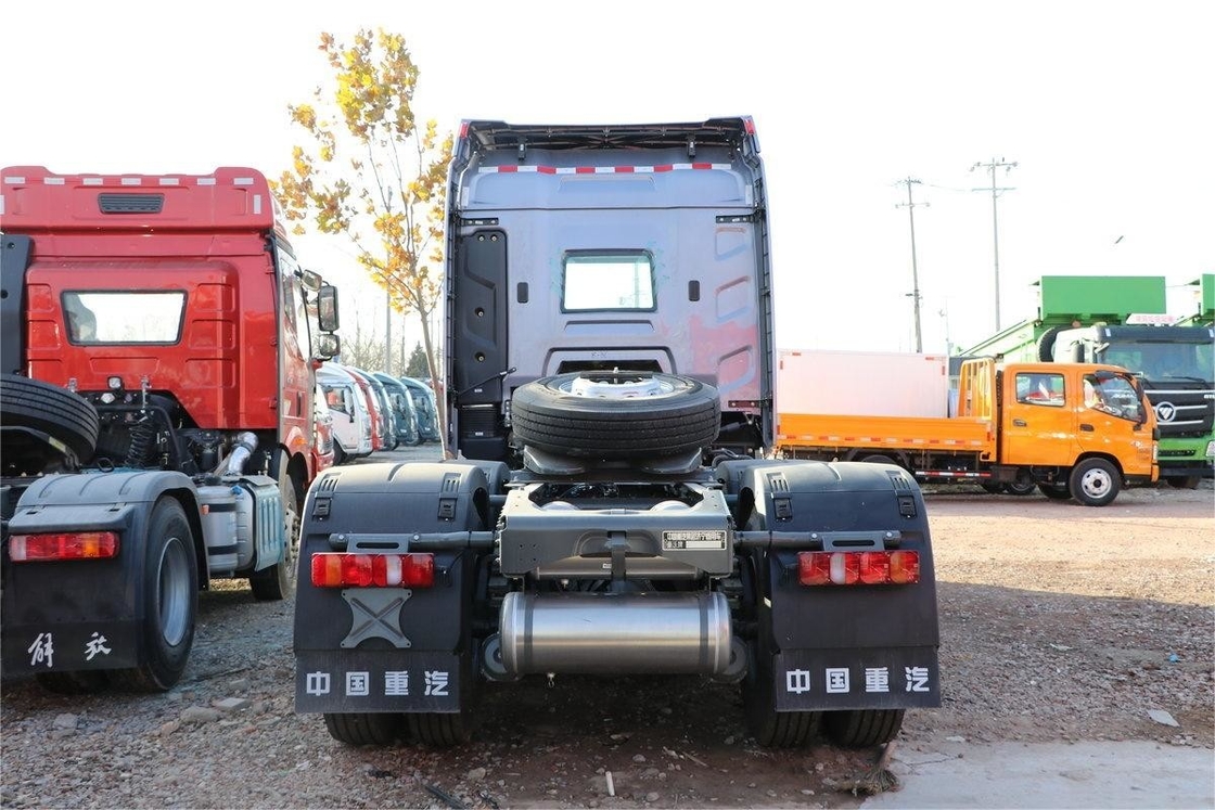 HOWO 重荷トラック トラクター 高屋根デフレクター 6X4 ディーゼル 16 ギア 480 馬力 国立VI