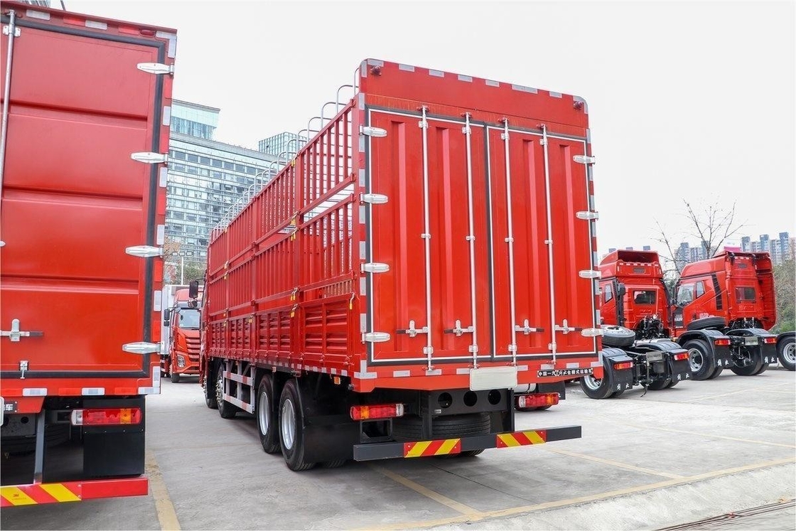 FAW ジーファング フェンス トラック 大列 半席 560HP 8X4 9.4m AMT 自動トランスミッション