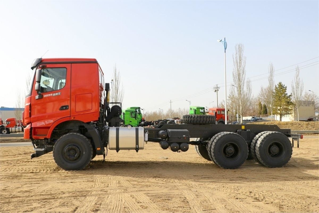 ベイベン重型トラック 550 hp 6X4 多重 環境に優しいトップカバー 6m ダンプトラック シャーシ