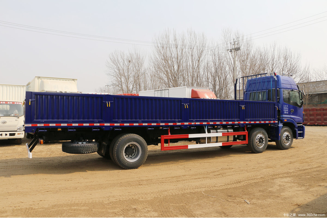 6シリーズ重型トラック フォトン・オマン 平床トラック ディーゼル8速 245HP 6X2 9.53m 青色ボディ