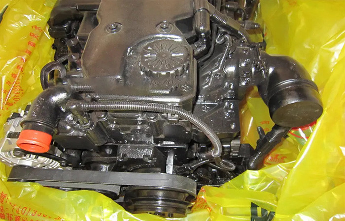 高品質の信頼性のあるバス パーツ Yutong バス ZK6908H カミンズ エンジン ISBE220 31 高精度