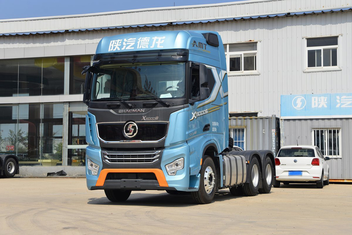 シャックマン重貨車 高屋根エアコン シーールド 560馬力 16速 6X4 AMT トラクター