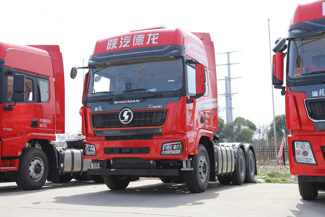 シャックマン トラクター トラック 高屋根流水板 ディーゼル 12 スピード 650hp 6x4 X5000 モデル