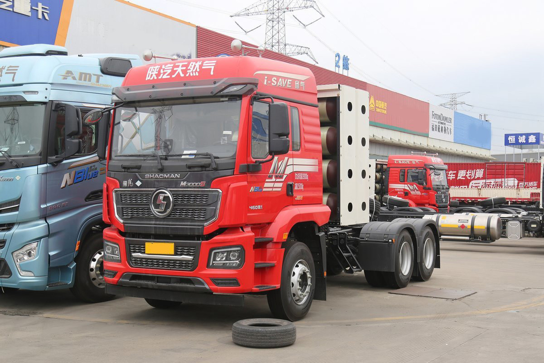 単列半座ウェイチャイエンジン 460HP 6X4 高屋根 CNG トラクター シャックマン 重荷トラック
