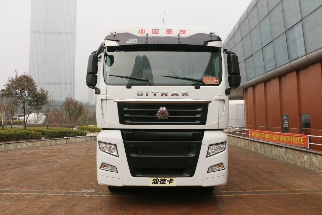 シングル ライン オブ ハーフ シート マニュアル 16 ギア ディーゼル 480HP 6*2 中軸 引換可能 SITRAK バン トラック