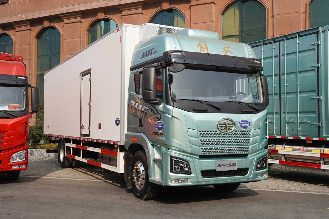 青島・ジファング CA5181 JH6 半列座席 ディーゼル10速 350馬力 4×2 9.7m AMT 自動冷蔵トラック