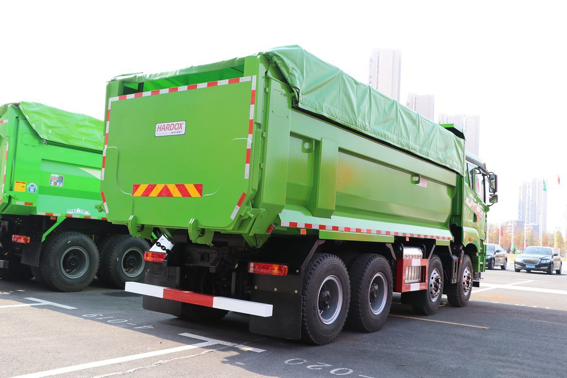 青島・ジファング ダンプトラック JH6 重型トラック ディーゼル 400HP 半列座席 8X4 5.8m 後ろのフリップダンプコンテナ