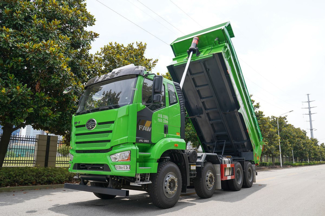 FAW Jiefang ダンプトラック J6L 重型トラック ディーゼル 10 ギア 350hp 8X4 エアバッグ ショック吸収シート ダンプボックス