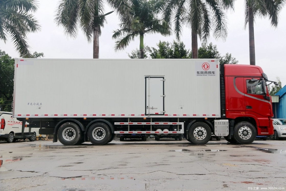 ドンフェン DFH5310 ディーゼル 14 ギア 465 hp ハーフ ライン 高 屋根 8X4 9.4m AMT オートマティック 冷蔵 トラック