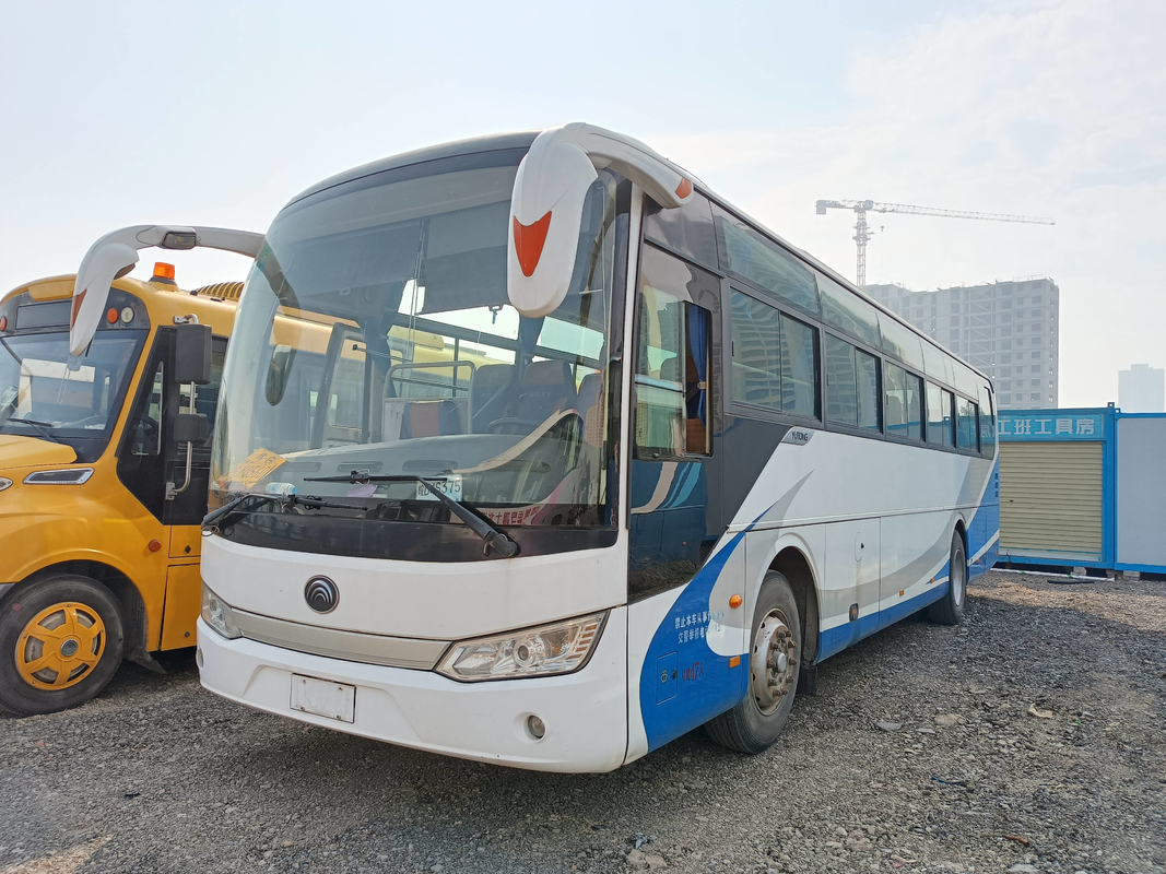 バスの利用 アフリカ ユントン ZK6115 双ドア スライディング窓 47席 ディーゼルエンジン A/C