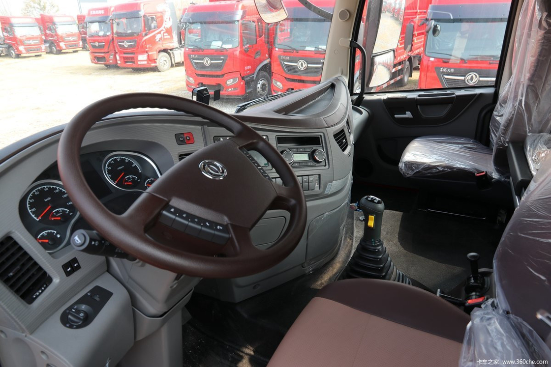 トレーラー トラック トラクター トラック ドンフェン 天龍 KX 520hp カミングス エンジン ハイスタンダード バージョン 6*4