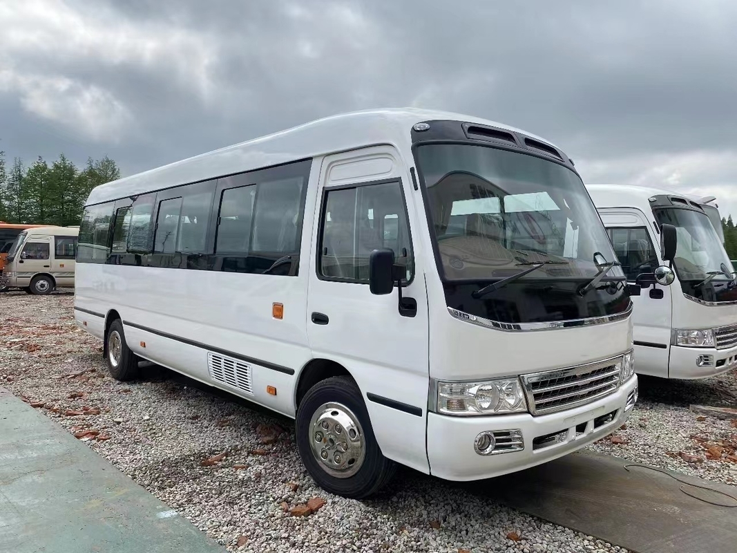 中古コースターバス ムダンミニバス 30人座 右手運転 タンザニアで使用 悪い道路のための葉の春