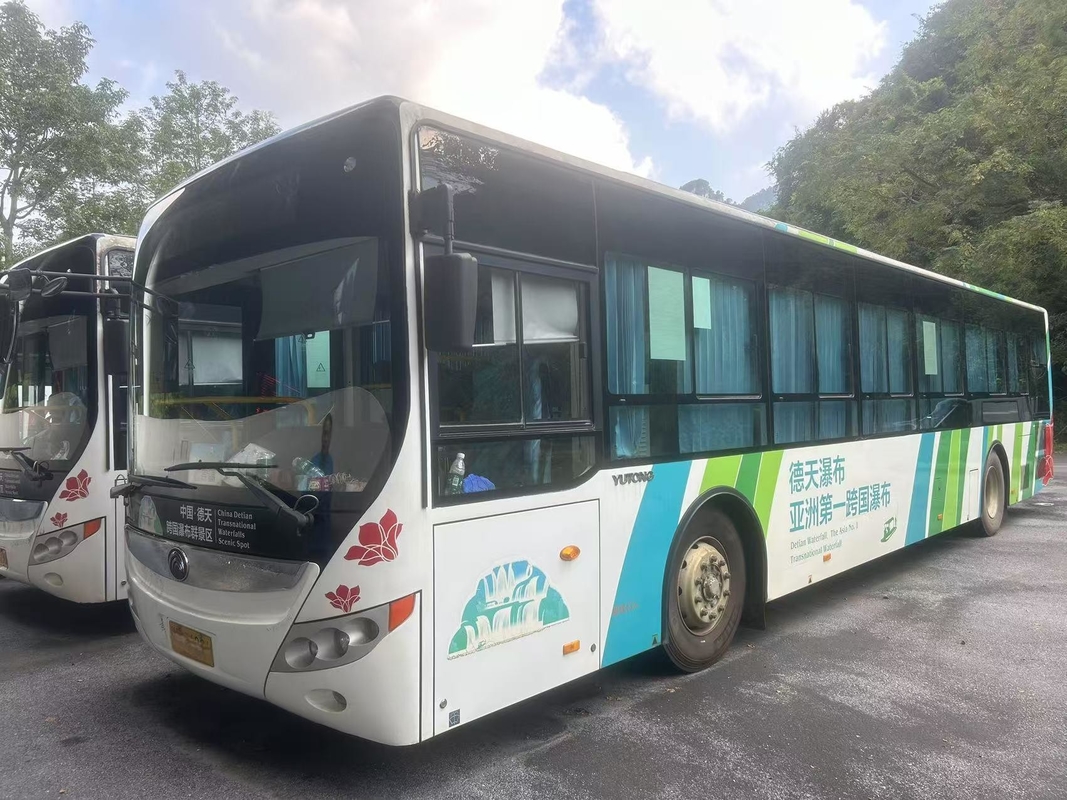 ユトン市バス ディーゼル ユチャイ エンジン ZK6125 双ドア 43席 98人 葉の春