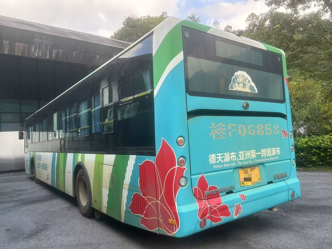 ユトン市バス ディーゼル ユチャイ エンジン ZK6125 双ドア 43席 98人 葉の春
