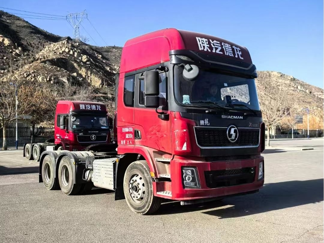 中古の重荷牽引トラックと頭 2023年 SHACMAN X5000 ウェイチャイエンジン 530hp FASTギアボックス