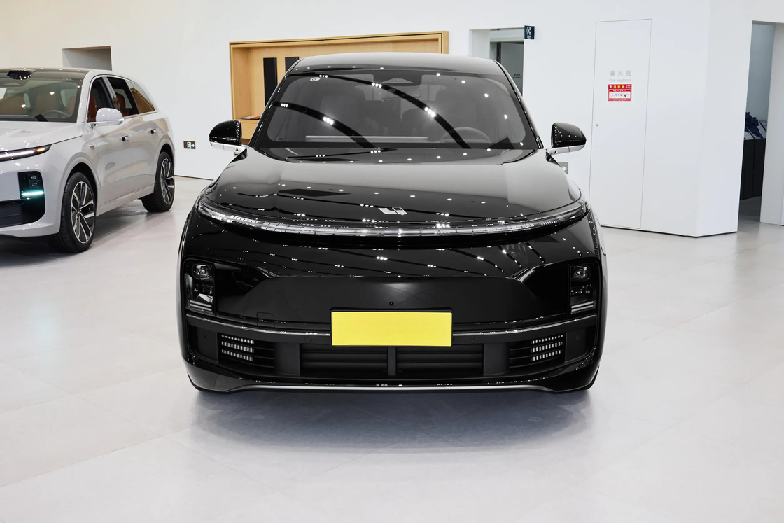 電動車 リー・オート エクステンデッド・レンジ 電動SUV L9 プロ版 黒色 6人座 3105mmホイールベース