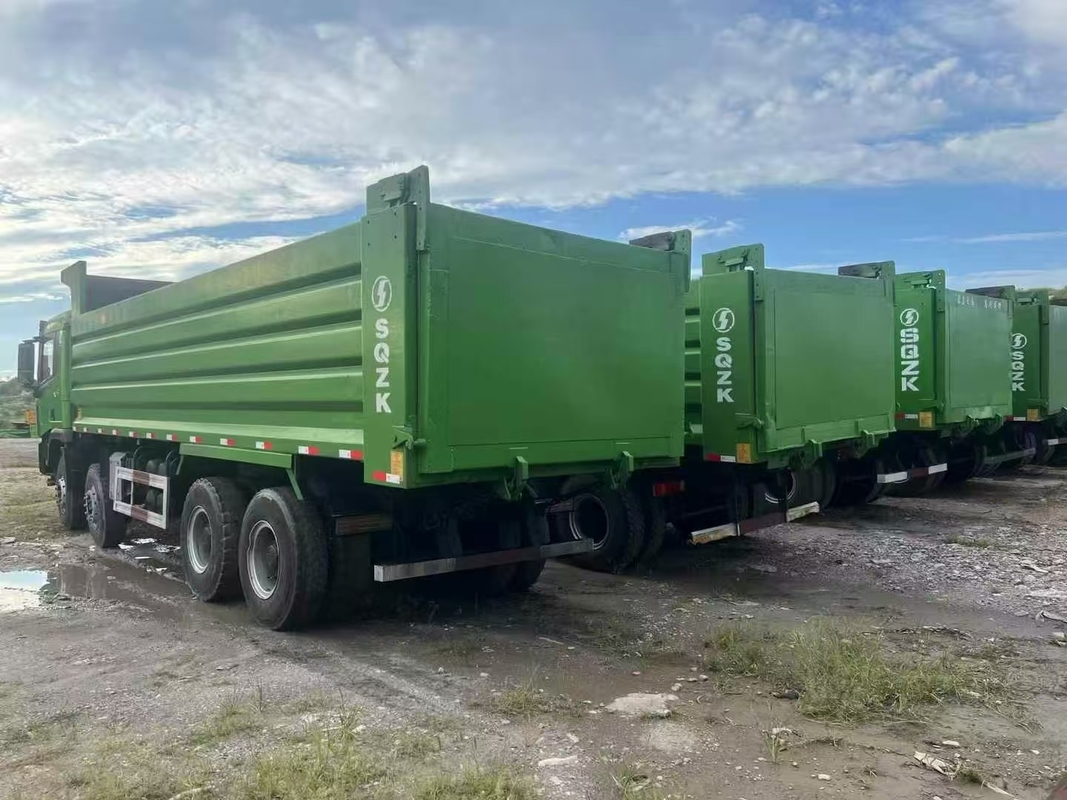 Shacman 中古 ティッパー トラック X3000 ウェイチャイ 460hp 建設材料輸送 2021年 ハンドアクセル