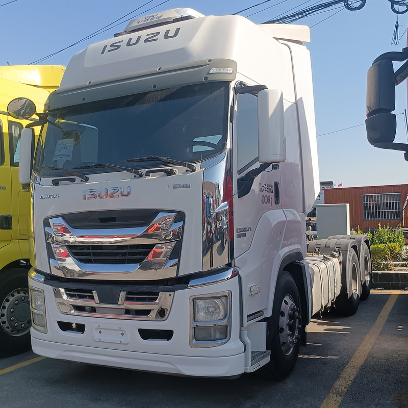 中古セミトレーラーヘッド トラクター トラック イスズウ 460hp トラック トラック 6×4ドライブ 2020年型 高速輸送