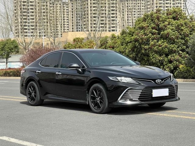 中古トヨタ・キャムリーセダン 状態良好 低走行距離 2021年 ルックス版 45000km走行距離