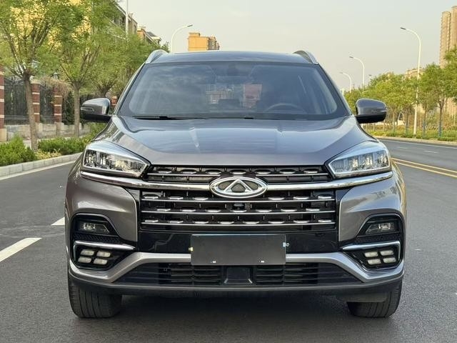 手頃な価格のファミリーSUV 中古輸出 2nd Chery Tiggo 8 高性能 LHD 中古SUV ガーナ向け
